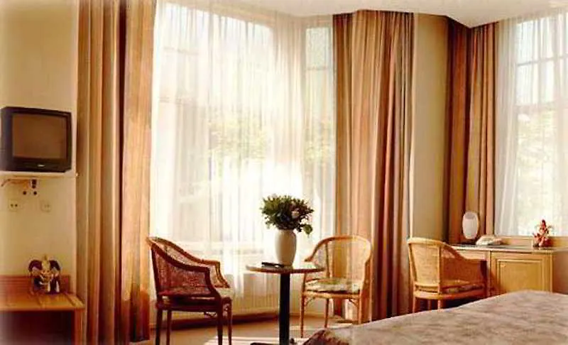 Borgmann Villa Hotel Amsterdam 3*,