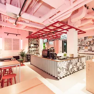 Conscious Vondelpark Hotel