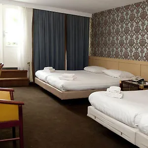 Hotel 74